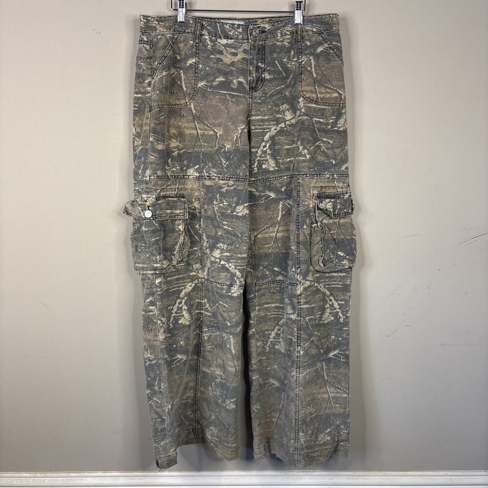 Revice Real Tree Wide Cargo Pants